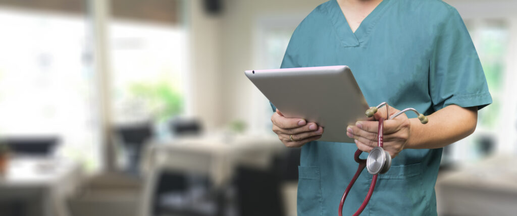 Male,Doctor,medical,Students,Or,Surgeon,Using,Tablet,And,Laptop,During